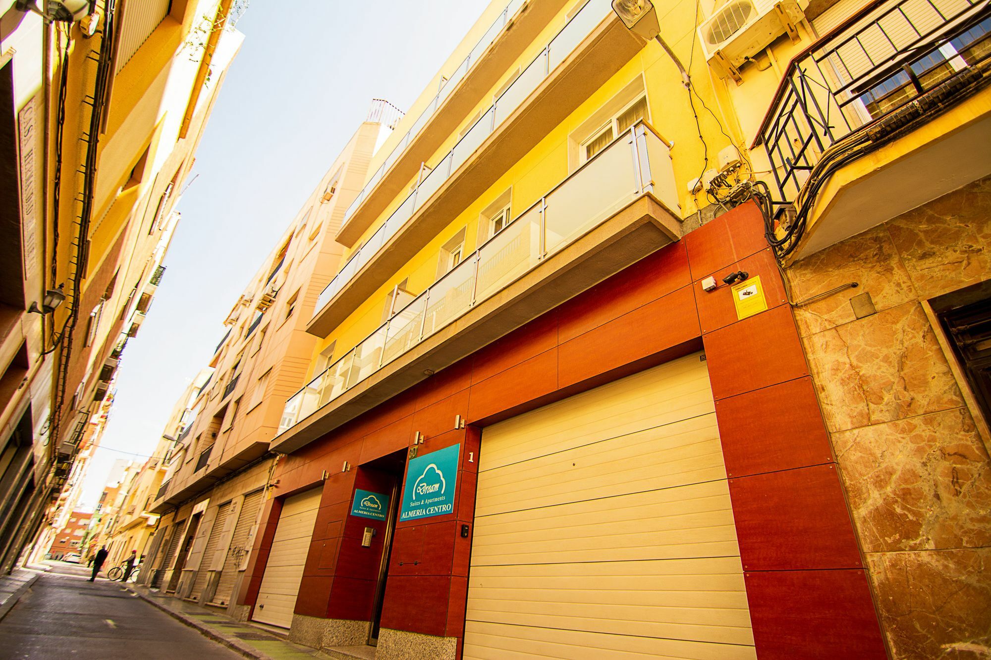 Dream Suites And Apartments Almeria Centro Luaran gambar